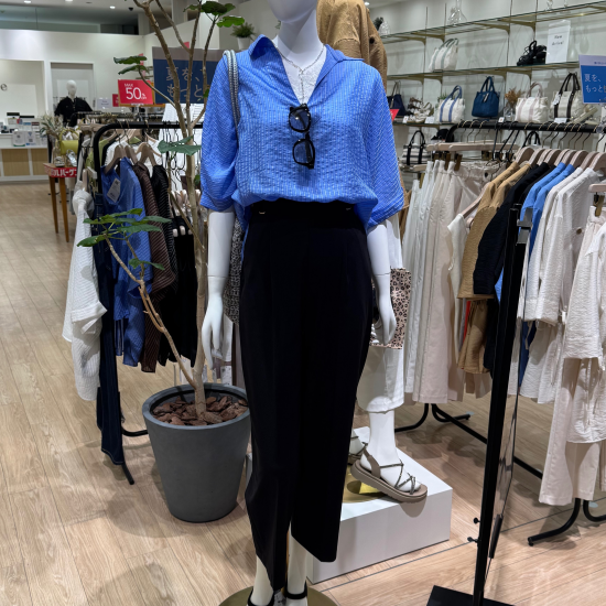 ☆NEW☆透け感がキレイ！シアーシャツ