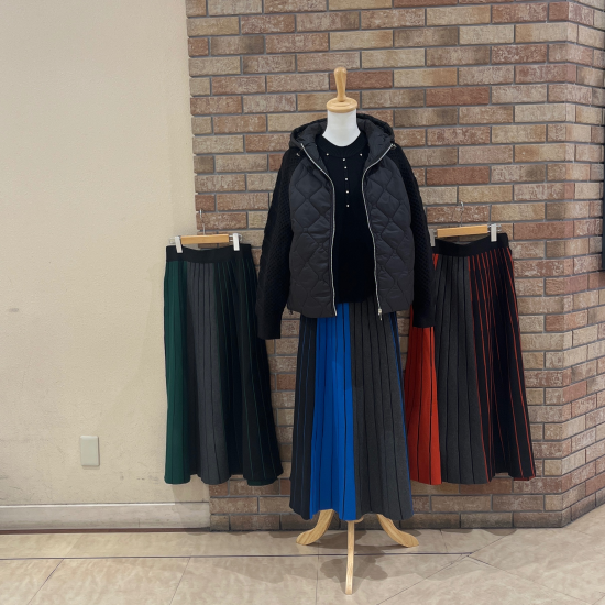 ☆大大人気のスカート☆