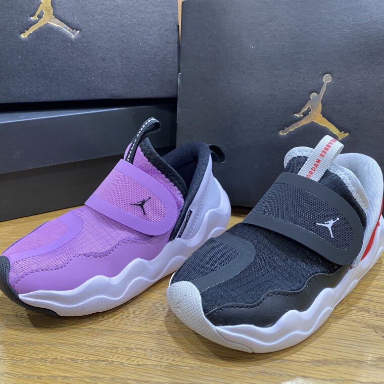 ジョーダン23/7入荷👟