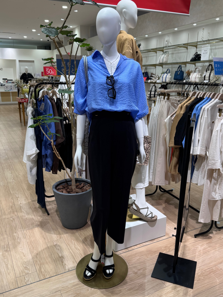 ☆NEW☆透け感がキレイ！シアーシャツ