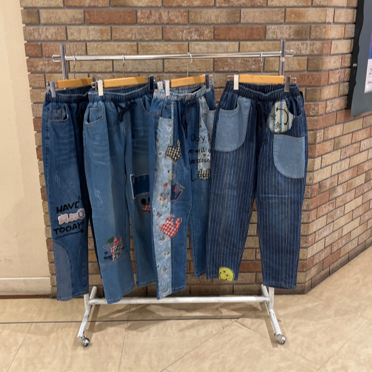 ☆おかしなデニム☆